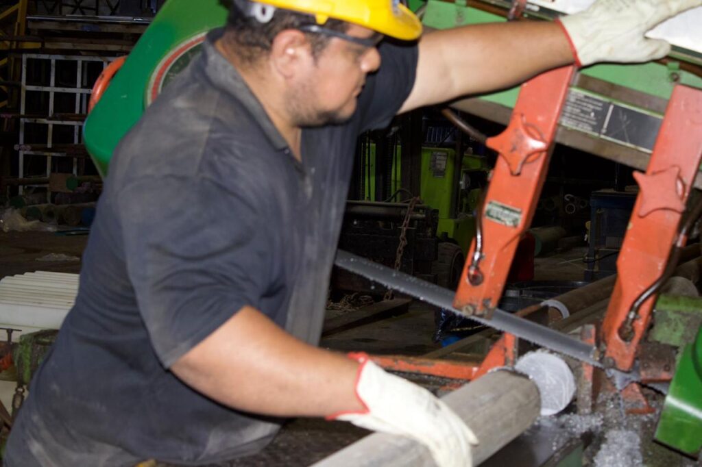 acero-inoxidable-aluminio-tornos